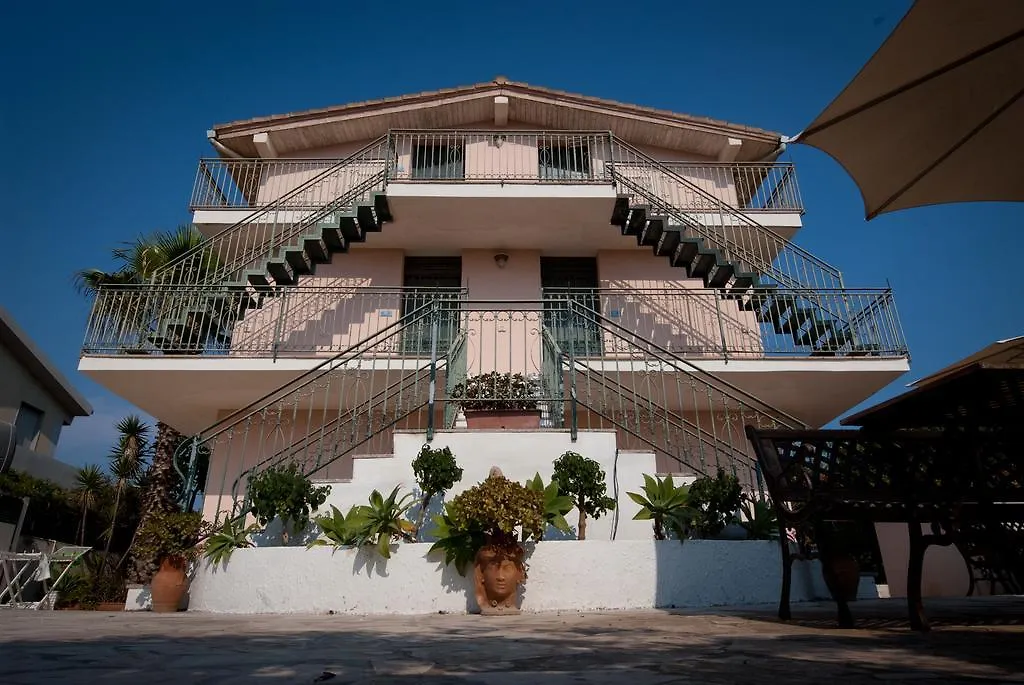 Villa La Casa Del Mito Marina di Modica